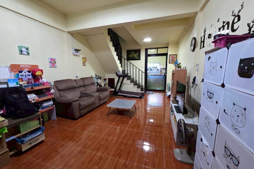 LINE_ALBUM_6900150_260128_9