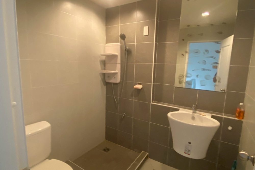 LINE_ALBUM_NO.6800010_251209_15