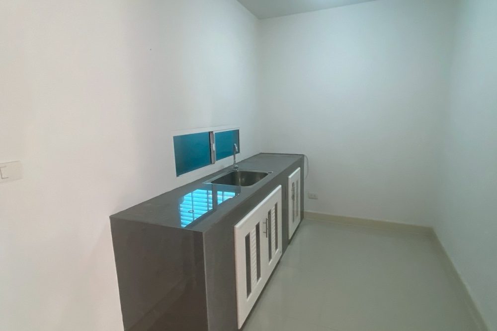 LINE_ALBUM_NO.6800010_251209_9