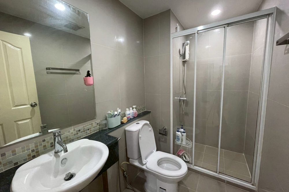 LINE_ALBUM_NO.6900152_260210_7