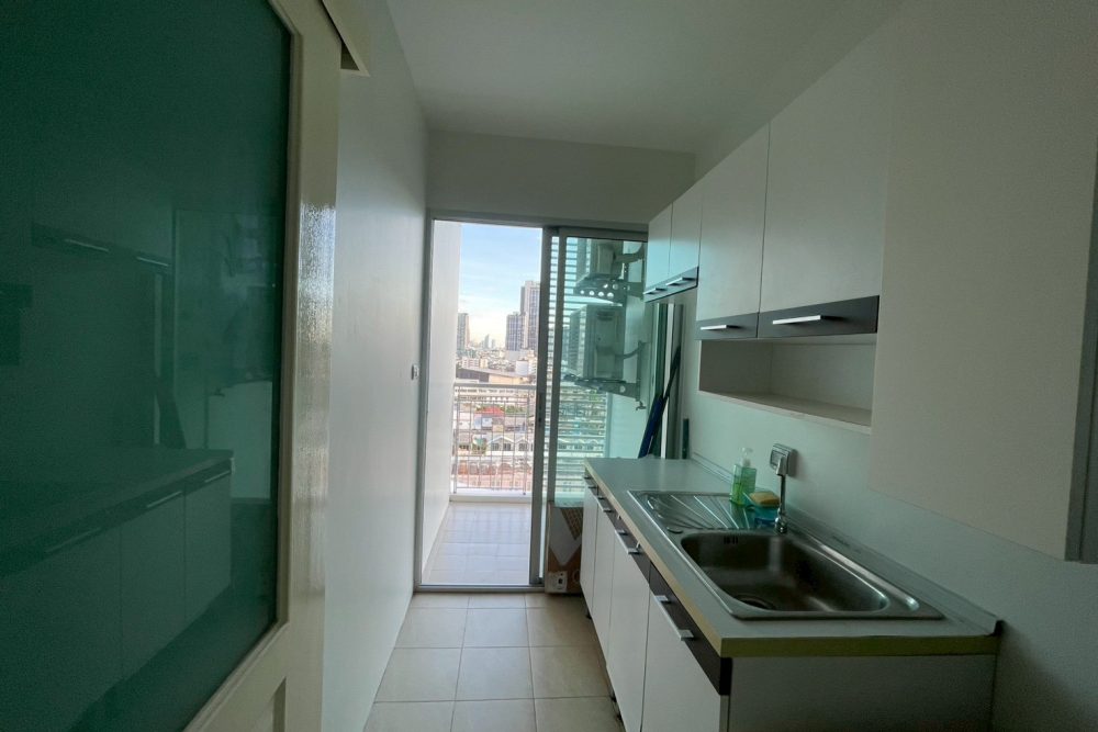 LINE_ALBUM_NO.6900152_260210_9