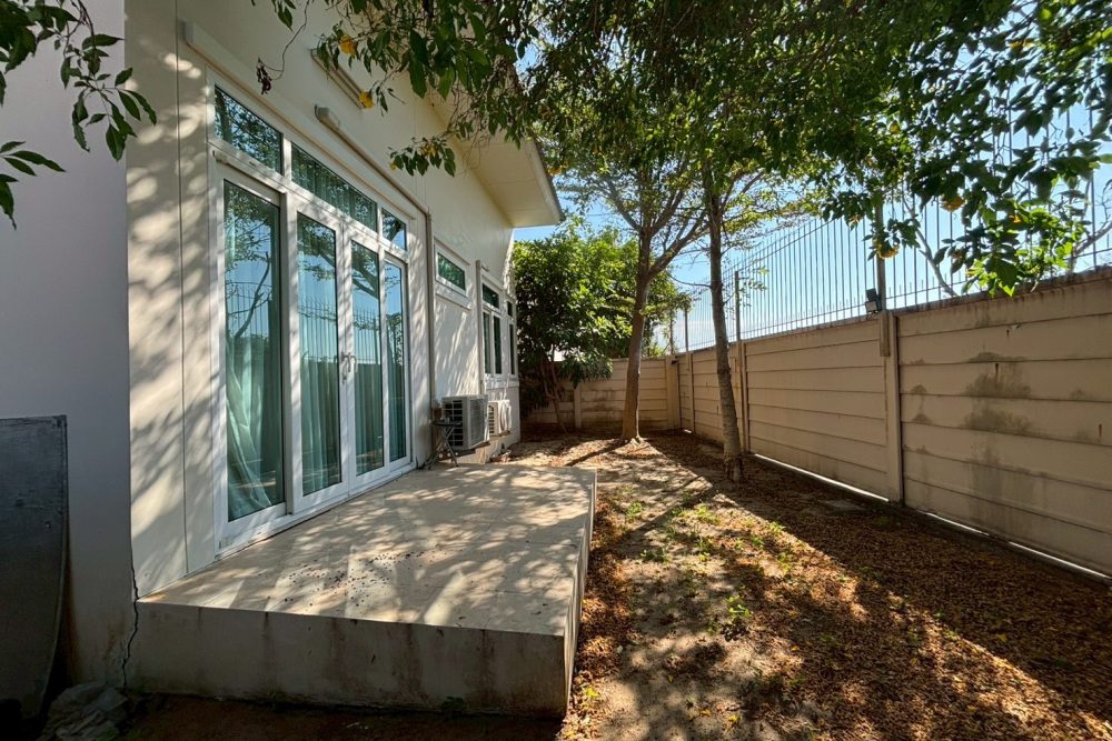 LINE_ALBUM_No.6800015_260107_9