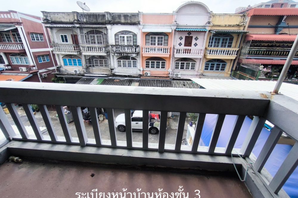 LINE_ALBUM_No.6800078_251218_1