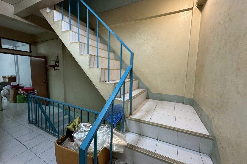 LINE_ALBUM_No.6800162_251224_2