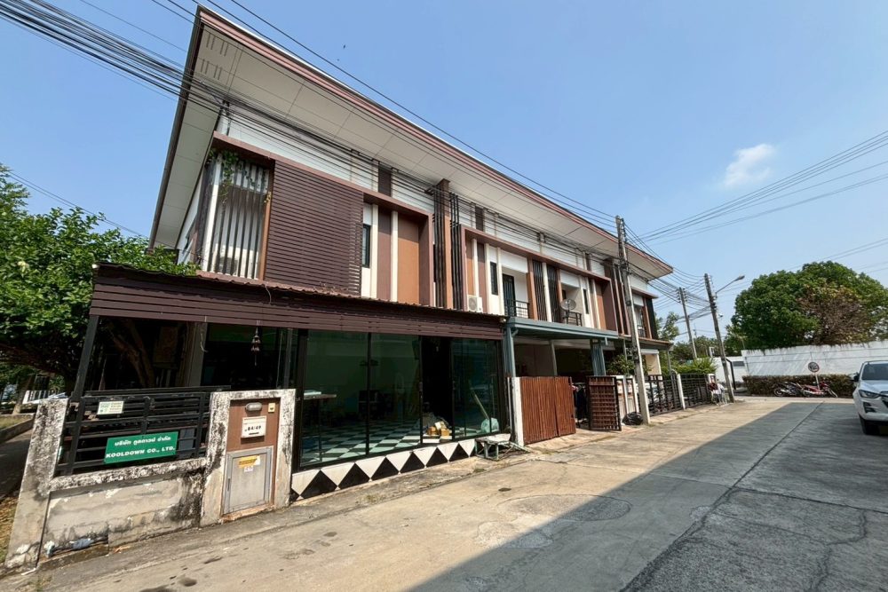 LINE_ALBUM_No.6900016_260128_12