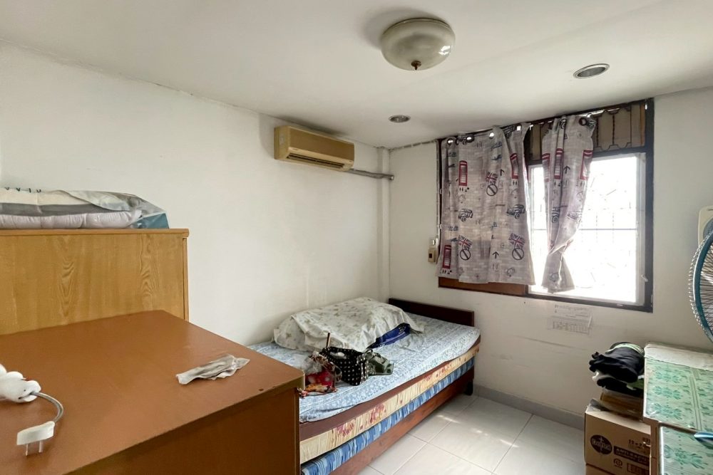 LINE_ALBUM_No.69000171_260206_11