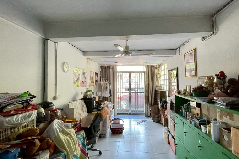 LINE_ALBUM_No.69000171_260206_13