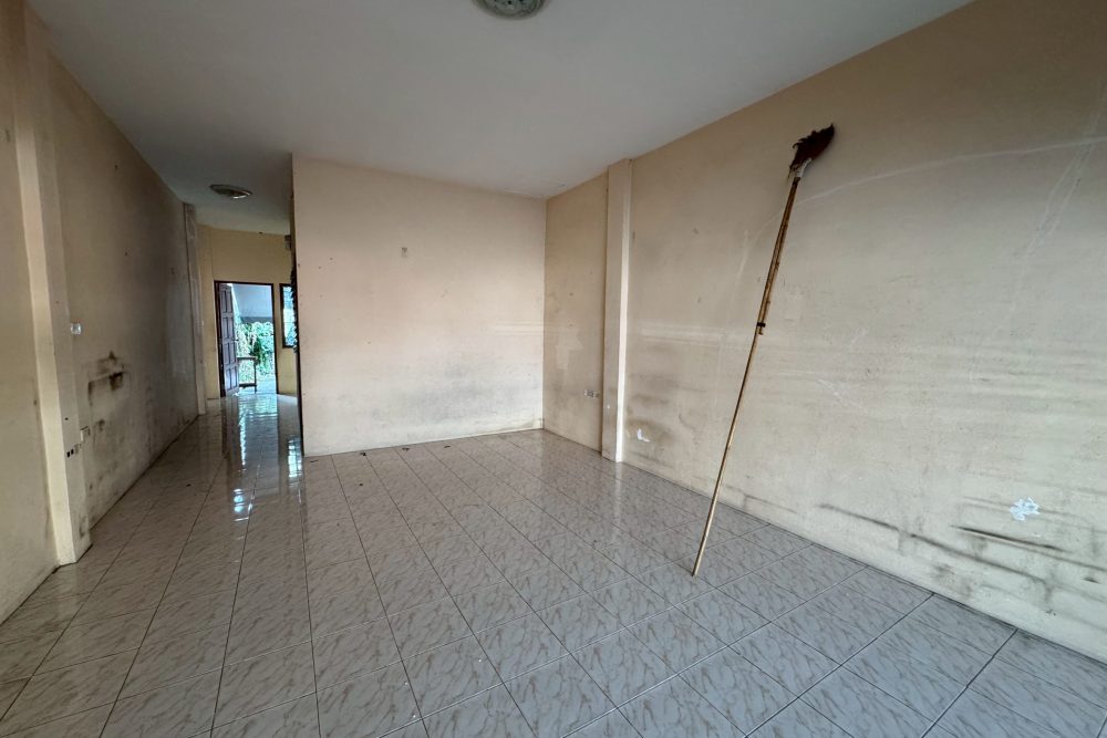 LINE_ALBUM_No.6900168_260217_9