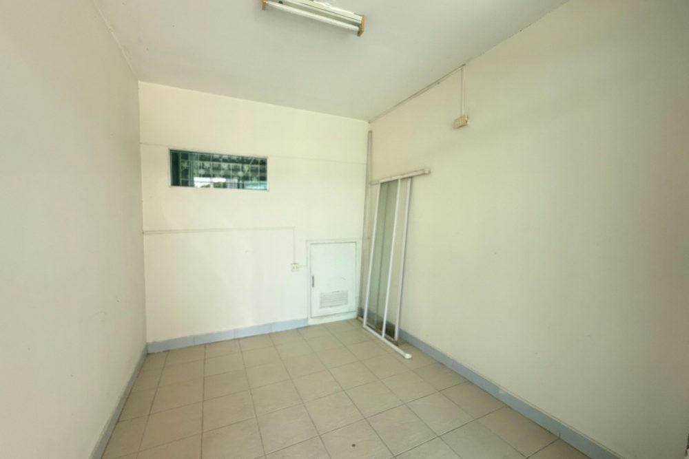 LINE_ALBUM_No.6900175_260331_14