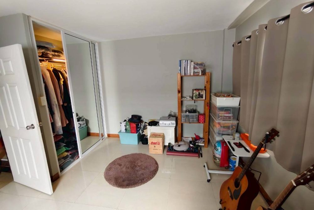 LINE_ALBUM_No.6900176_260207_22