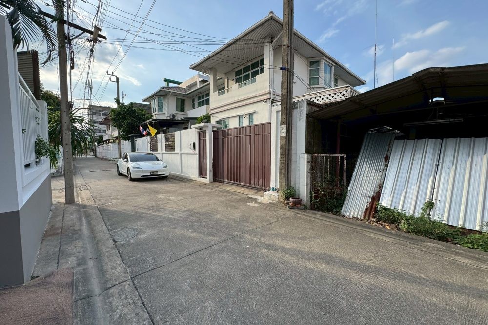 LINE_ALBUM_No.6900198_260312_2