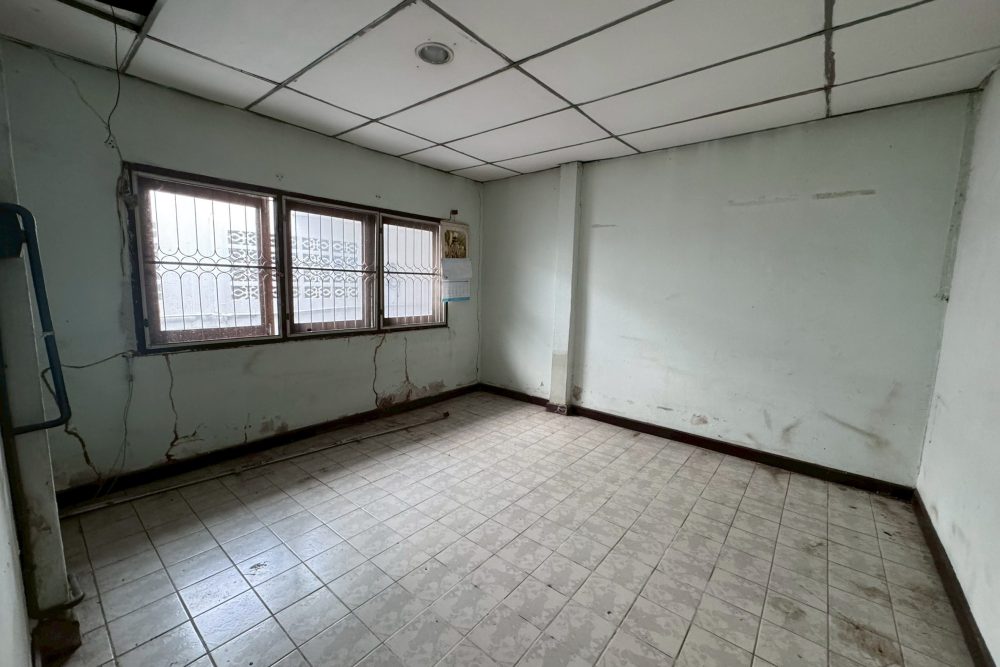 LINE_ALBUM_No.6900200_260331_6