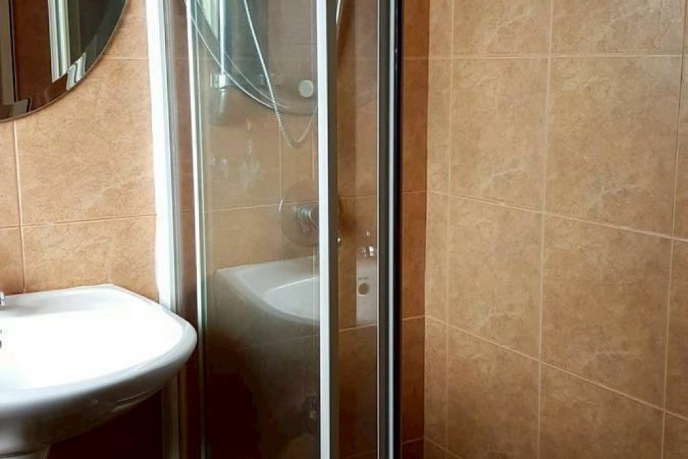 LINE_ALBUM_No.6900211_260404_13