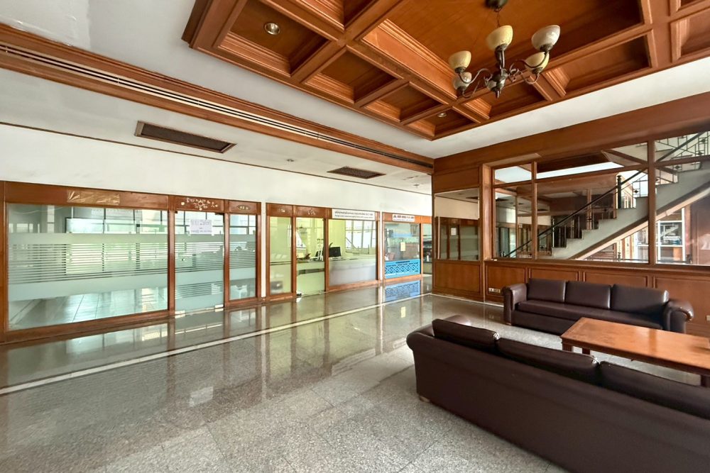 LINE_ALBUM_No.6900211_260404_8