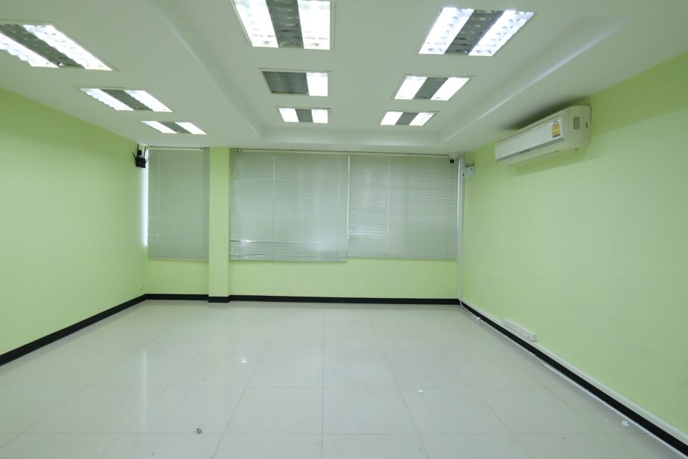 LINE_ALBUM_No.6900232_260708_24